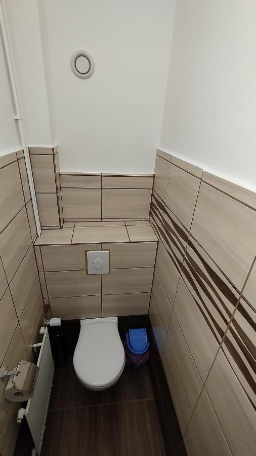 Apartman Amsel Ostrov  Ngoại thất bức ảnh